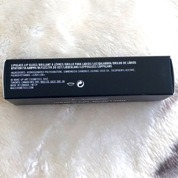 - MAC 💄 Lip gloss - Picture 2 of 3